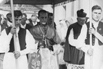 Stepinac dolazi na Euharistijski kongres u Jastrebarsko 1939. 